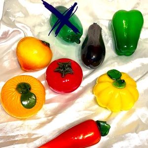 7 glass Fruit Vegetable Artisan Figurine Realistic Size Centerpiece Kitchen Art